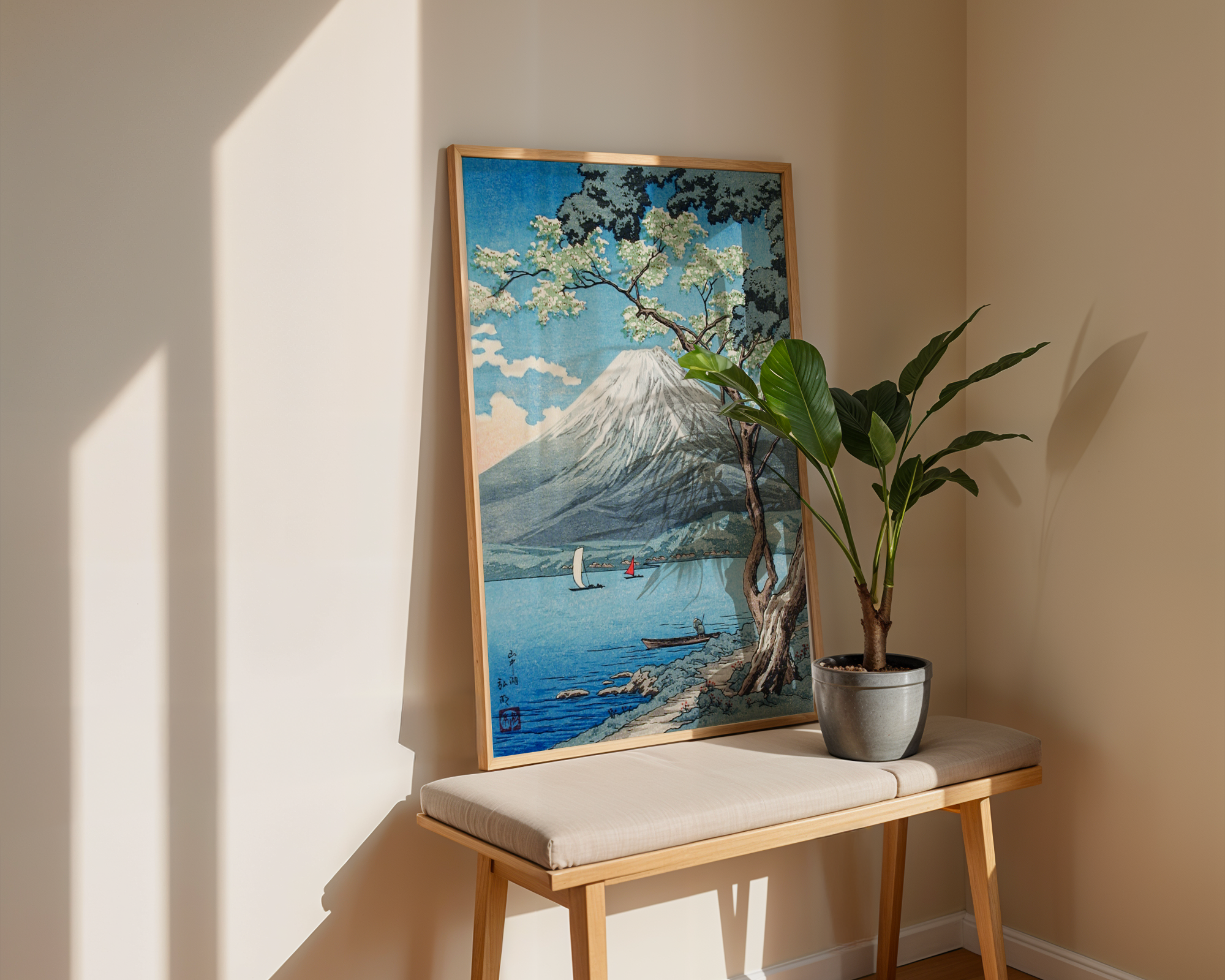 Hiroaki Takahashi - Mount Fuji from Lake Yamanaka